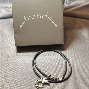 Source Unknown Black and Silver Dolphin Pendant Necklace